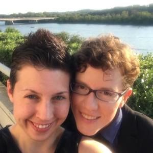 Meet your Posher, Liza